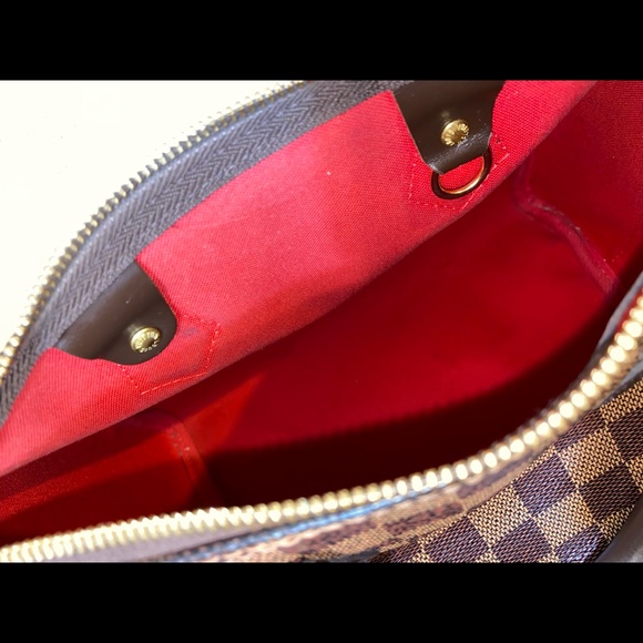 LV Speedy 25 Purse - Like New - Picture 8 of 16